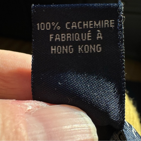 EUC 100% Cashmere Cowl Neck Sweater from Jones New York Signature Soft & Cozy - Picture 7 of 8